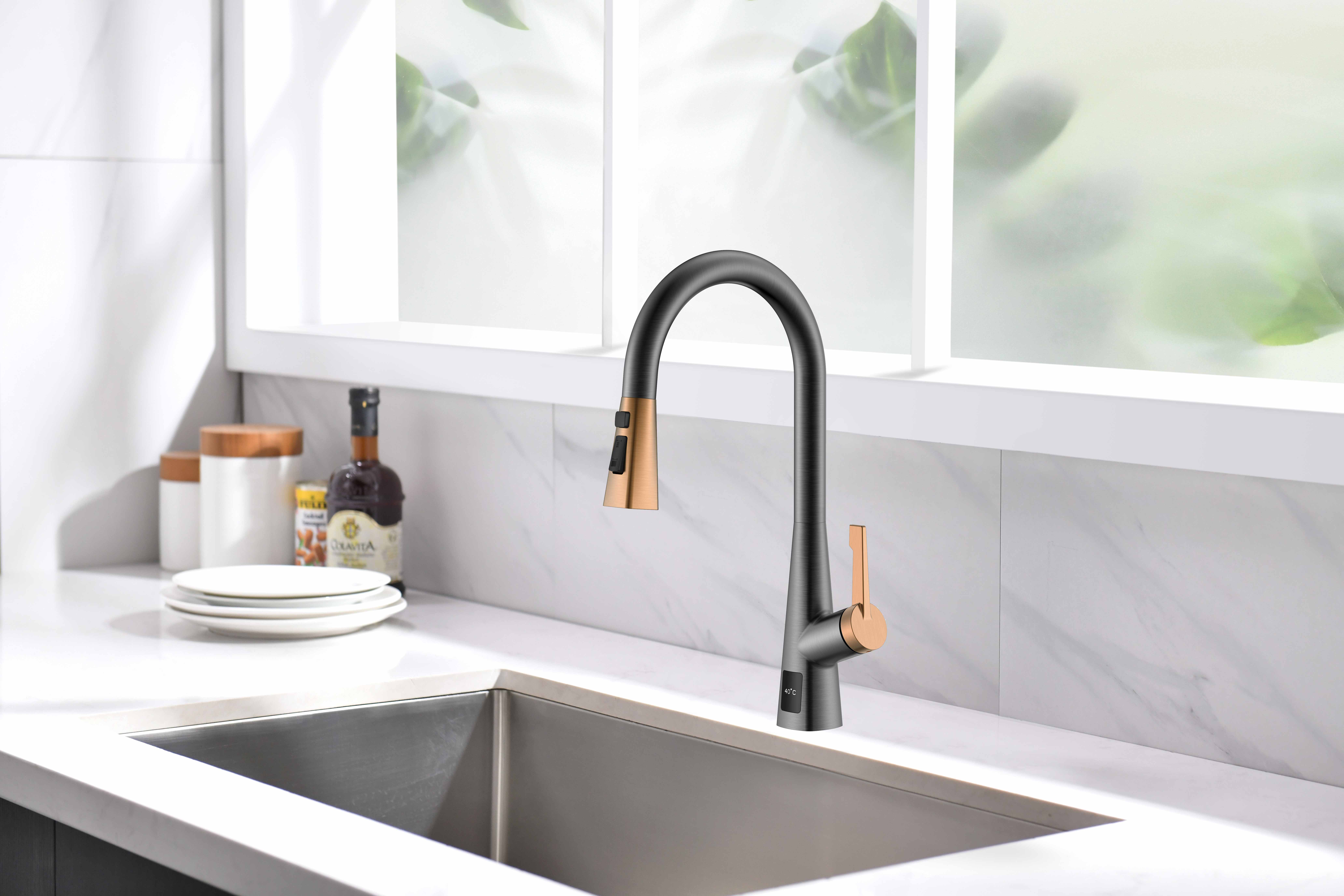 Temperature Display Pull Down Kitchen Faucet Black Stainless Kitchen Faucet