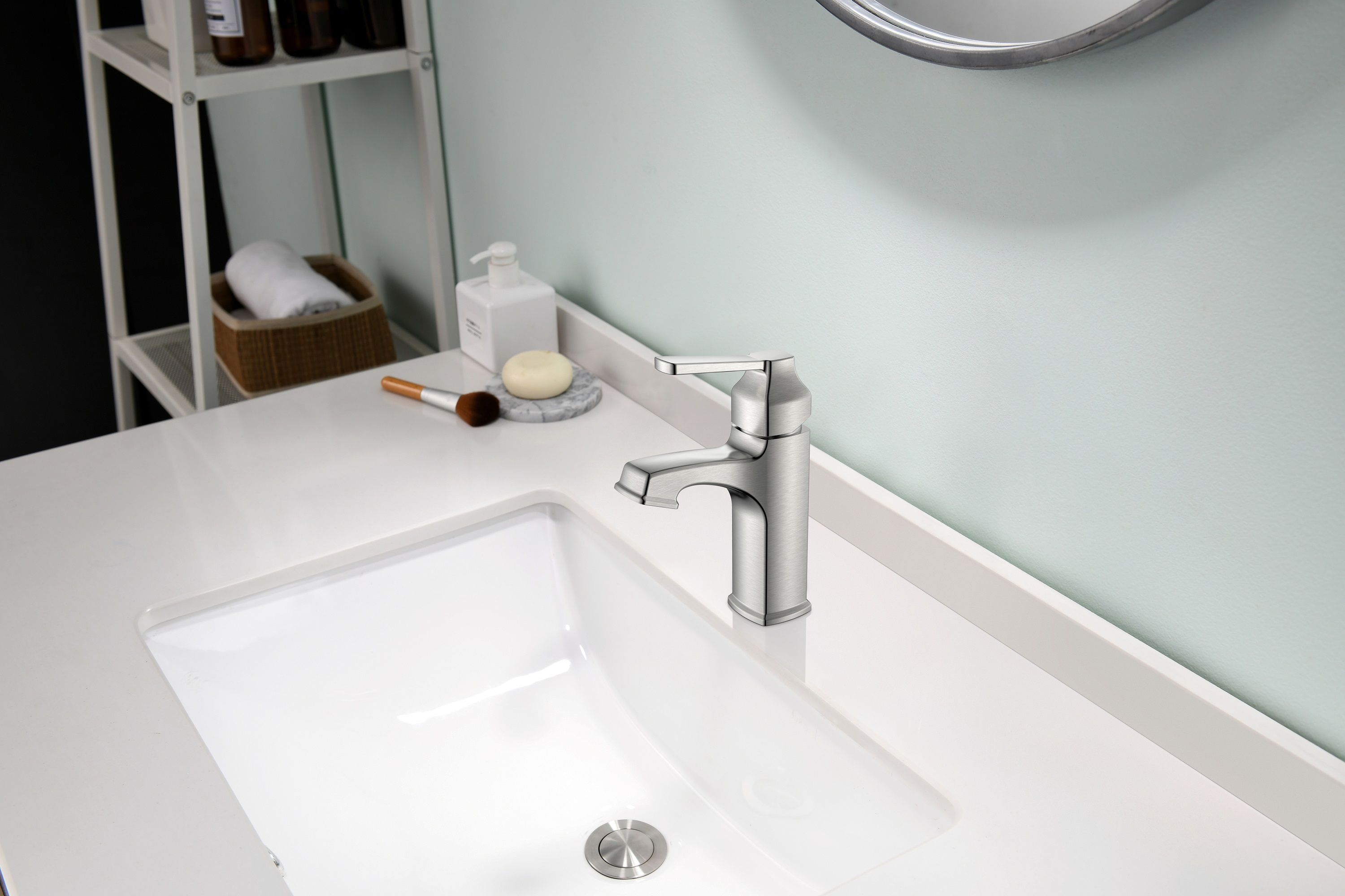 Brushed Nickle Classical Square Shape Single Handle Basin Faucet For Bathroom