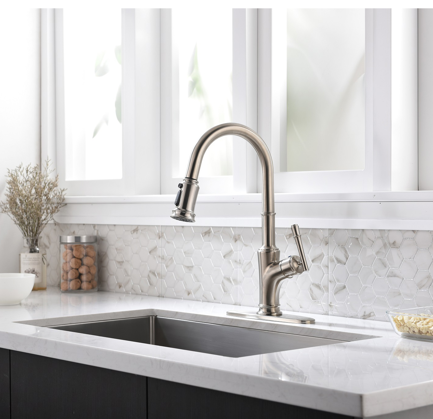 cUPC Brushed Nickle Pull -Down Traditional Kitchen Faucet 