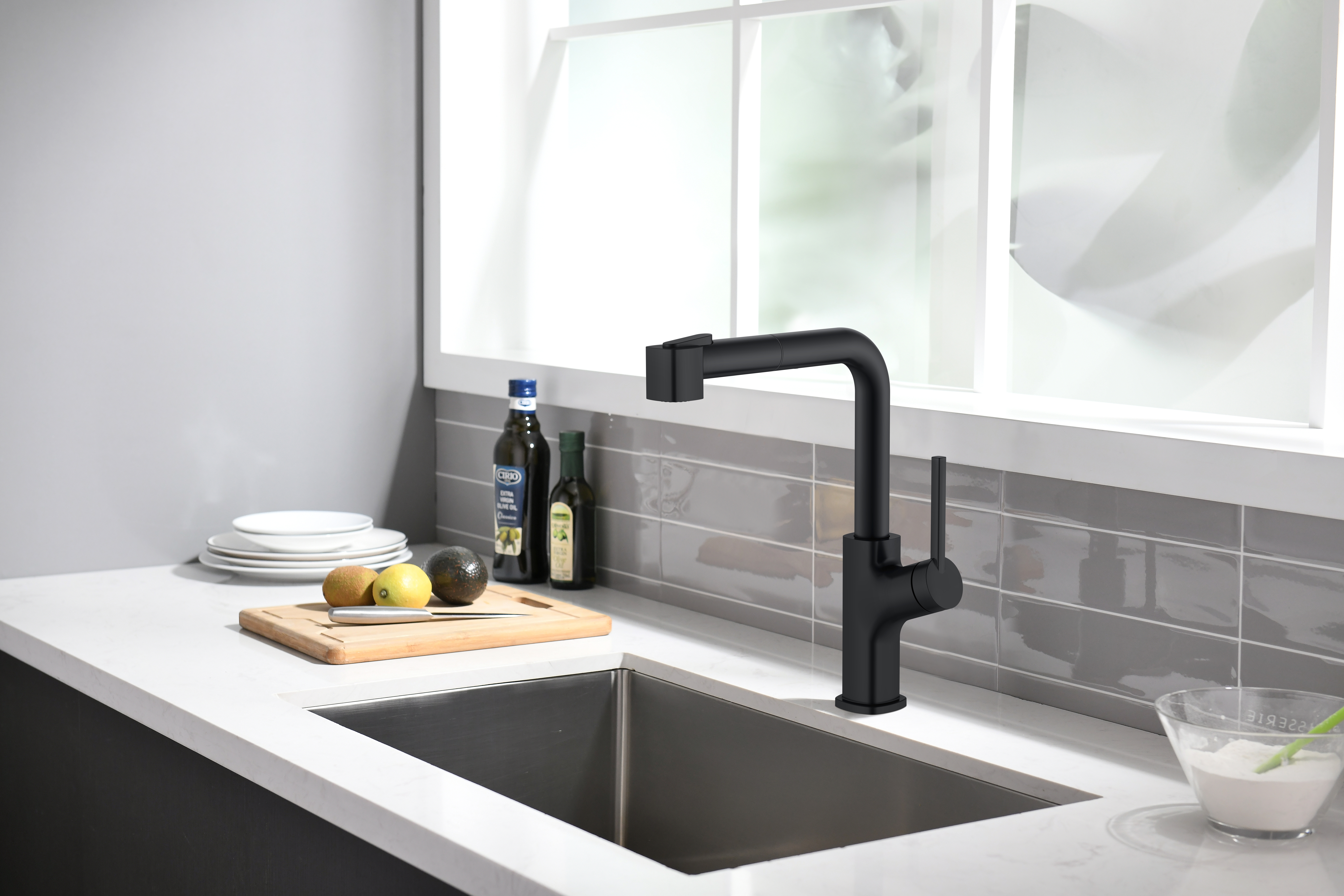 Considerations For a Gold/ Black Kitchen Faucet