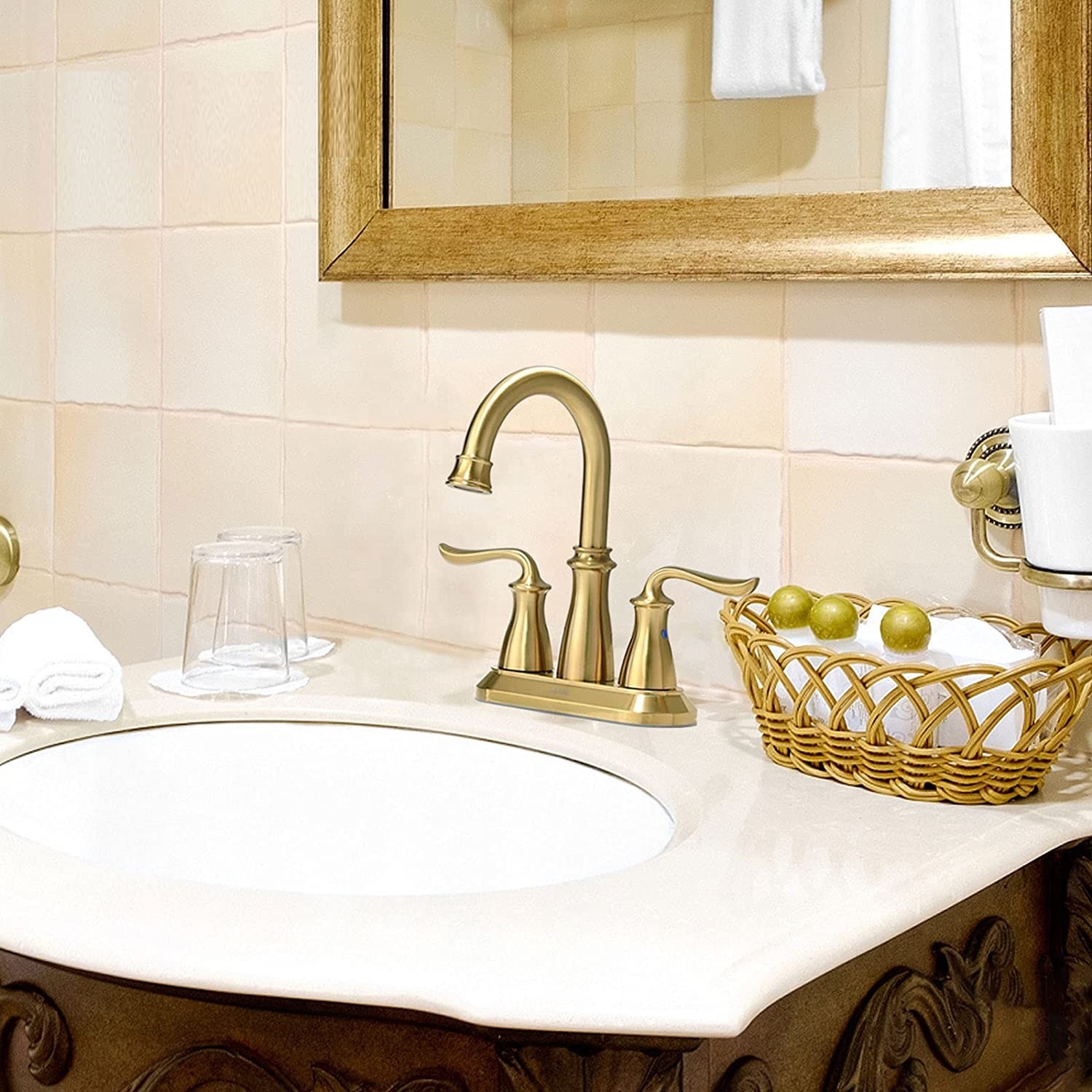 Factory Supplier American Classic Water Mixer Faucets Three Holes Dural Handles Tap Basin Faucet