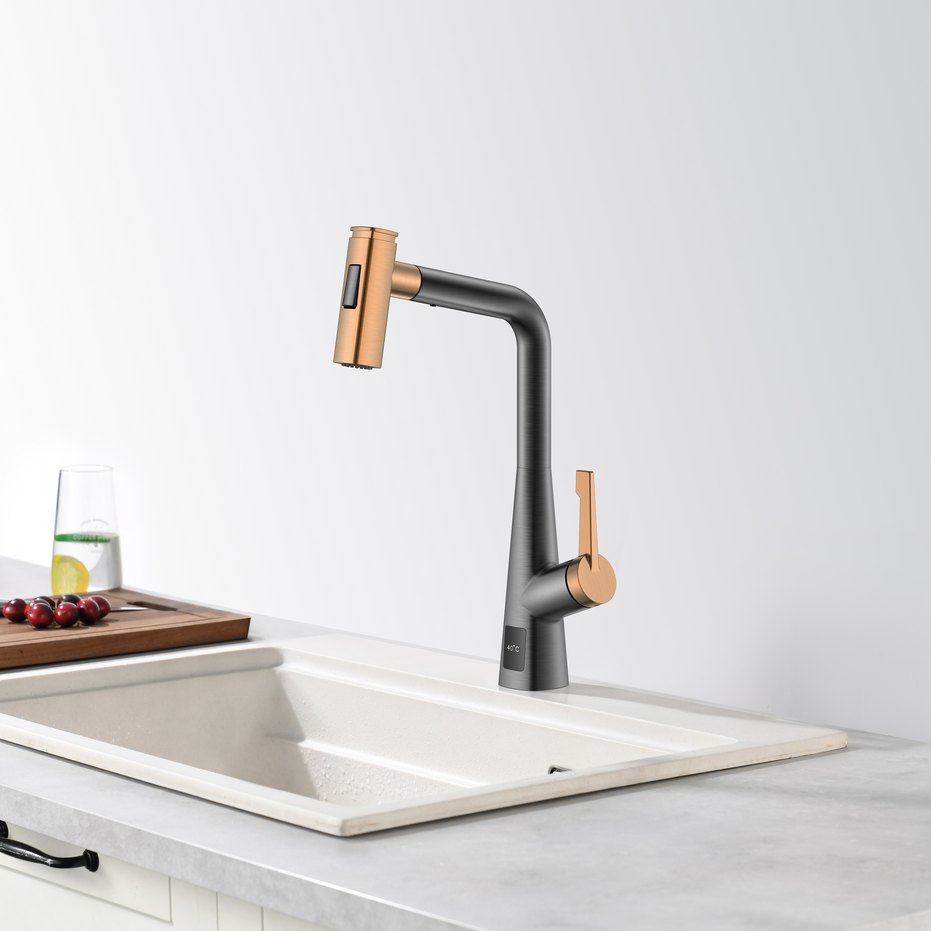 Temperature Display Pull Out Kitchen Faucet Black Stainless Kitchen Faucet